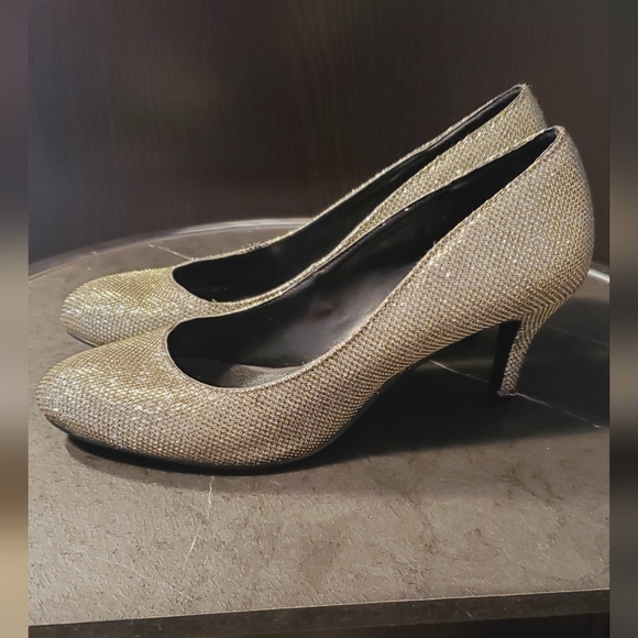 NINE WEST sz6.5 Silver/gunmetal Sparkle pumps - Picture 14 of 14